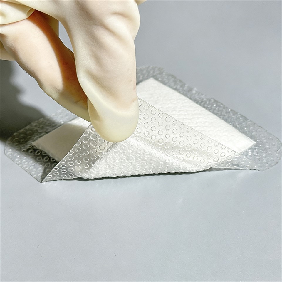 Ob-pooperativna obloga iz silikonske pene